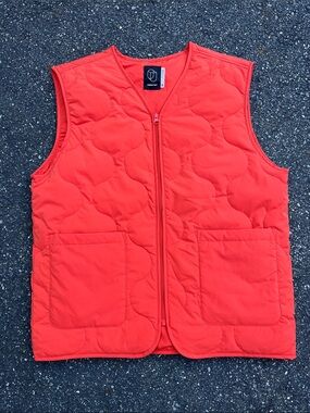 New no tag  Original Use Men's Orange Quilted Vest M Unisex